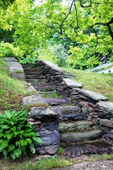 2012-05-25 Stone stairs on Castle Street